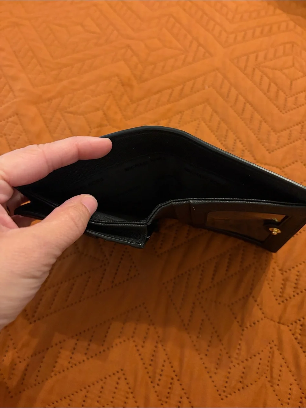 Michael Kors compact pebbled